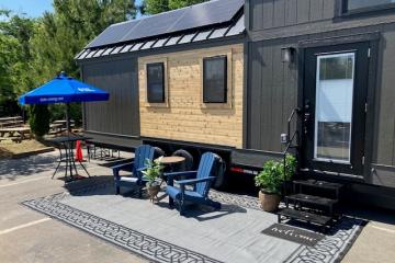 OFF-GRID TINY HOME